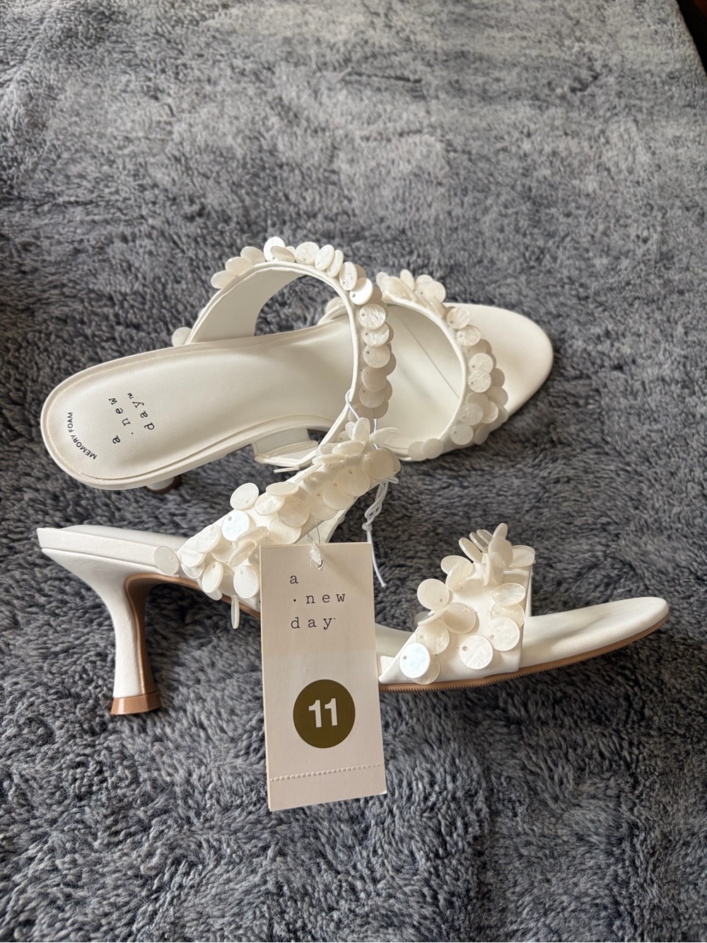 a new day White Floral Appliqué Heeled Sandals
